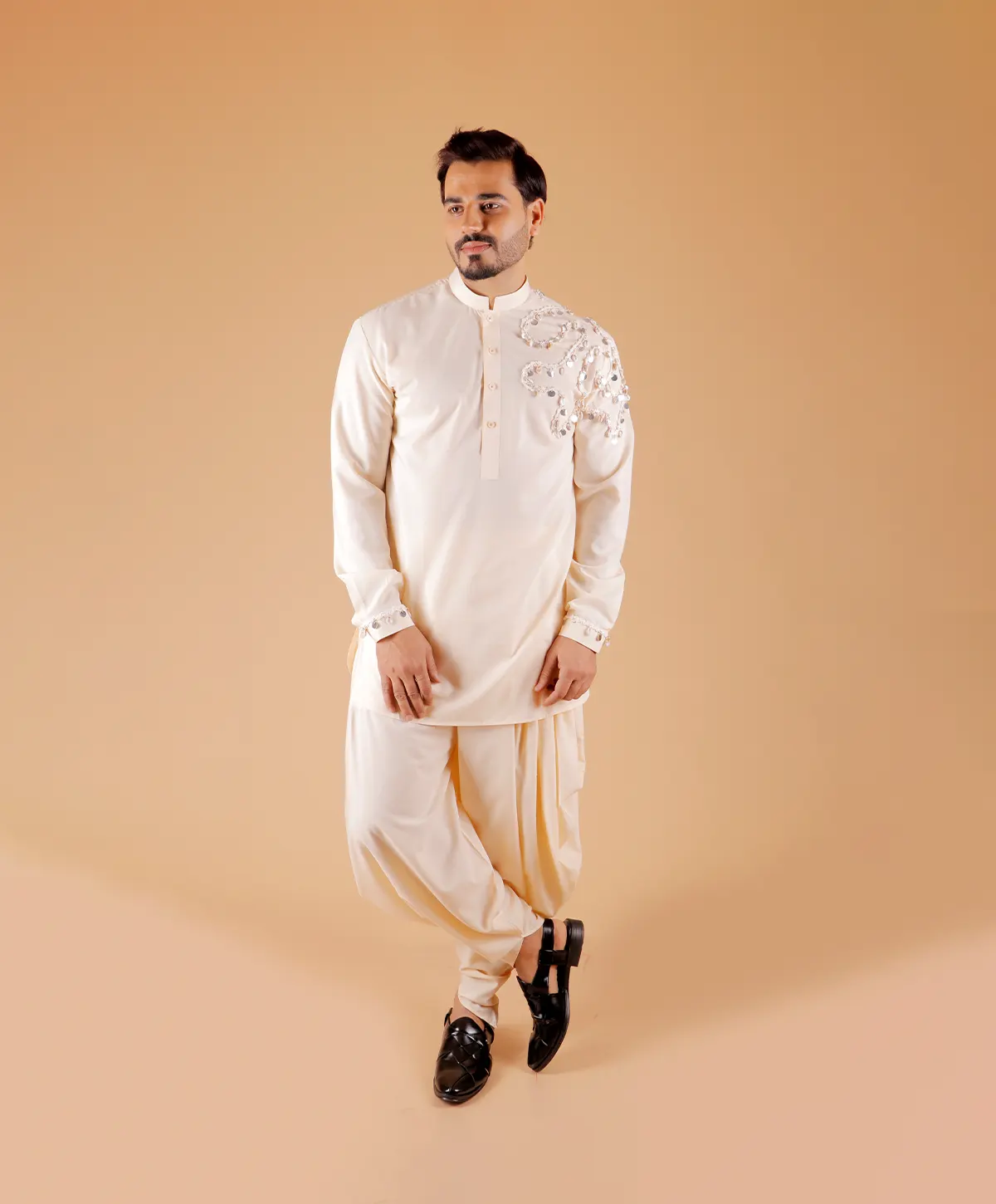 Ivory Sheesha Kurta Set - Image 3