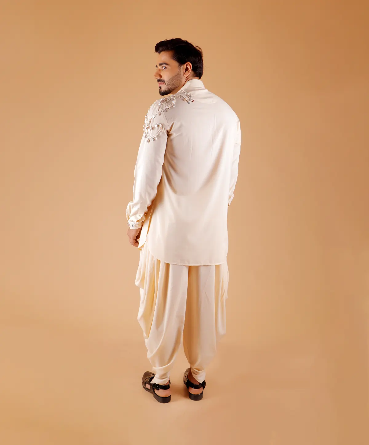 Ivory Sheesha Kurta Set - Image 2