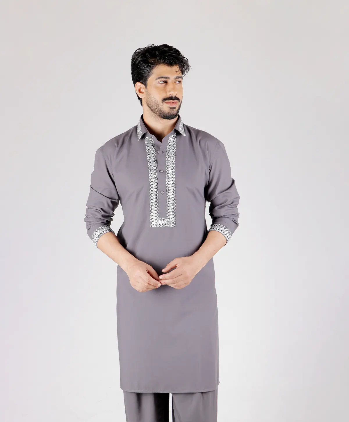 Silver Frame Grey Kurta Set - Image 3