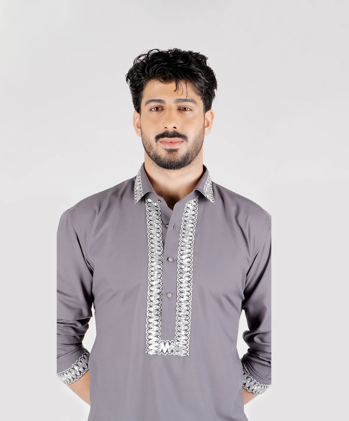 Silver Frame Grey Kurta Set - Image 4