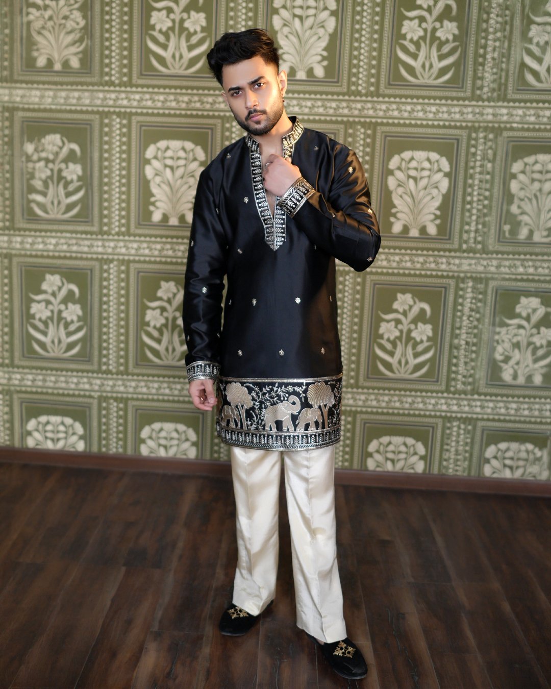 The Hastiral Kurta with Set