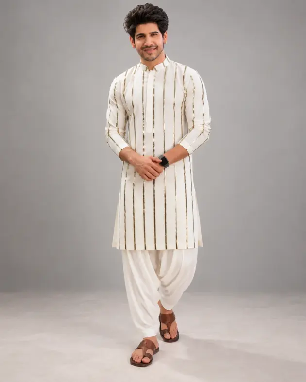 Nayanoir Sunehri Rekha Kurta Set - Top and Bottom