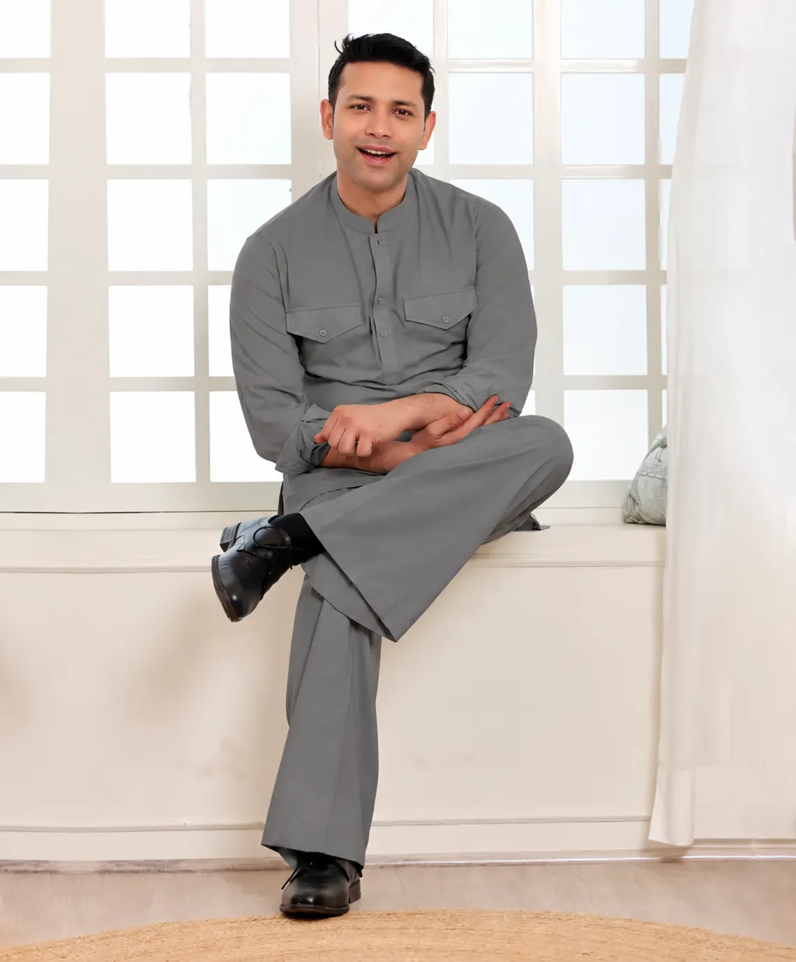 Essential Co-Ord Set - Grey - Image 2